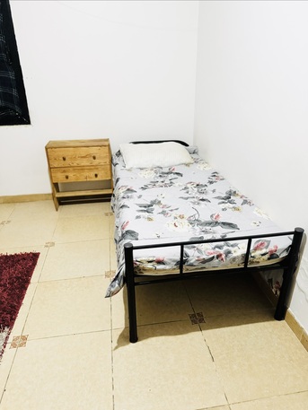 Al Hamra, Rooms Available, SAR 1000/month,  Room Available Bachelor Only Kerla, Indian And Nepali Palestine Road Near Corniche.