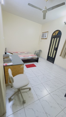 Jidhafs, Apartments/Houses, BHD 65/month,  2 BR,  70 Sq. Meter,  Room For Rent In A 2 BHK Apartment