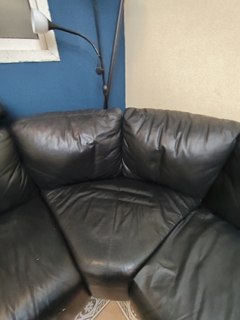 Al Malaz, Furniture, SAR 200,  7 Seater Sofa In Full American Leather For Sale