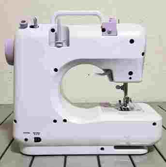 Al Jubail Al Balad, Appliances, SAR 125,  LC Electrical Sewing Machine