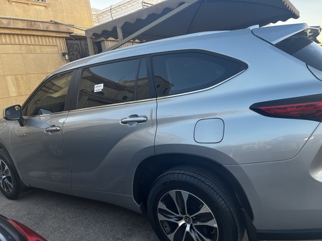 Riyadh, Vehicles, Cars & Trucks , SAR 125000,  Toyota Highlander 2023,  2023,  Automatic,  34000 KM,