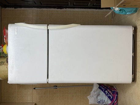 Dammam, Appliances, SAR 500,  Large Refrigerator For Sale - 500 SAR Only