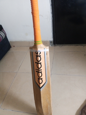 Dammam, Sporting Goods, SAR 2000,  English Willow/ Hard Ball Bat