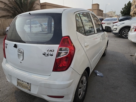 Hara, Vehicles, Cars & Trucks , SAR 11000,  Hyundai I10,  2012,  Manual,  173000 KM,