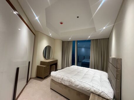 Manama, Apartments/Houses, BHD 430/month,  Furnished,  1 BR,  Sea View  Apartment In Harbour Row | Pool, Gym & Parking