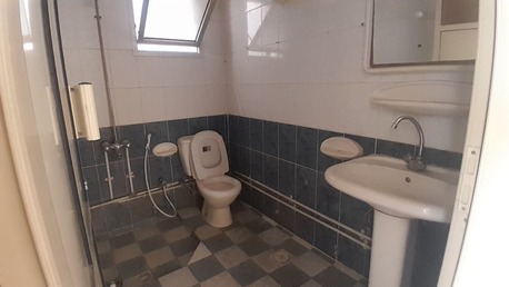 Gudaibiya, Offices, BHD 140,  Gudaibiya:- 3Bhk Unfurnished Commercial/Office Flat On Rent.Bd 140/- Without Ewa.