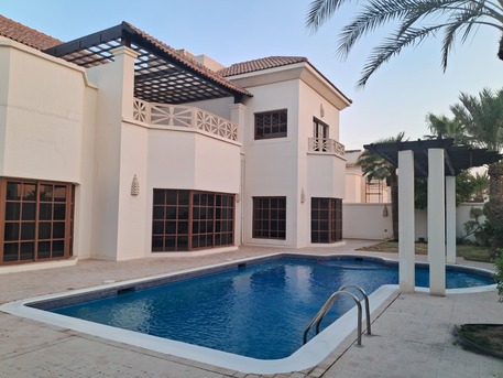 Janabiya, Villas, BHD 1300,  Furnished,  Renovated Villa For Rent In Janabiya | Private Pool | Secure Compound Living