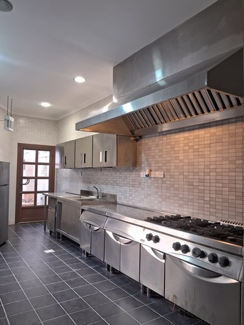 Janabiya, Villas, BHD 1300,  Furnished,  Renovated Villa For Rent In Janabiya | Private Pool | Secure Compound Living