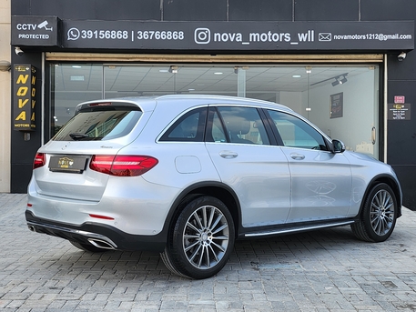 Manama, Vehicles, Cars & Trucks , BHD 9500,  Mercedes-Benz GLC 300 4MATIC,  2017,  Automatic,  125000 KM,  Mercedes-Benz GLC-300 4MATIC