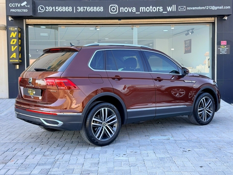 Manama, Vehicles, Cars & Trucks , BHD 10200,  Volkswagen Tiguan,  2022,  Automatic,  30000 KM,   Elegance 2.0 Turbo