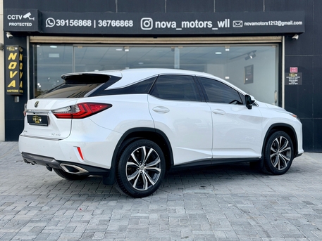 Manama, Vehicles, Cars & Trucks , BHD 13500,  Lexus RX 350,  2016,  Automatic,  106000 KM,  Lexus RX-350 Executive