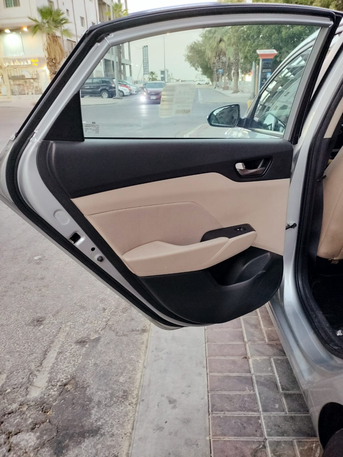 Al Rawdah, Vehicles, Cars & Trucks , SAR 43000,  Hyundai Accent,  2020,  Automatic,  83500 KM,  Hyundua Accent  (Full Option) With Mileage Just 85K