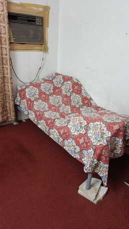 Hara, Housing Exchanges, SAR 1050/month,  Furnished Bedroom Available For Single No Smocking Gentleman