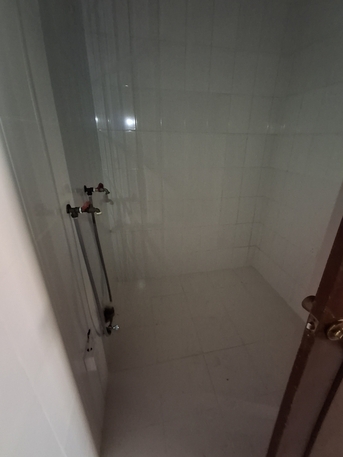 Manama, Apartments/Houses, BHD 200/month,  2 BR,  2bhk 2bath 1hall Closed Kitchen Parking Lift 200bd With Ac With Out Ewa