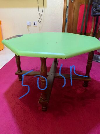 Al Jubail Al Balad, Household Items, Helping A Friend