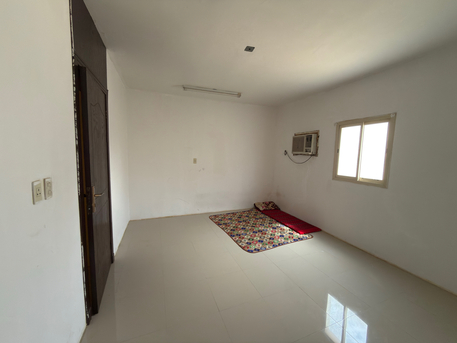 Hofuf, Rooms Available, SAR 700/month,  One Room Available In 2BHK Appartment