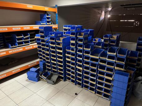 Dammam, Tools, SAR 100,  RACKS AND PLASTIC BINS/ CONTAINERS