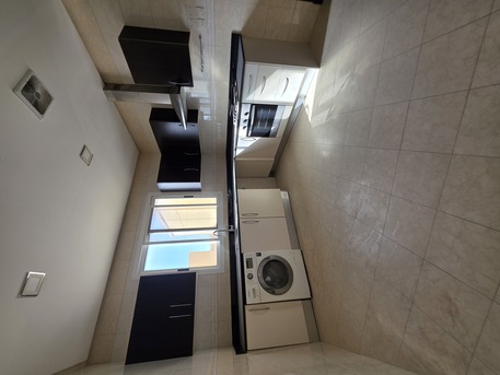 Manama, Apartments/Houses, BHD 250/month,  2 BR,  &pound;2BATHROOM Hall Kitchen Electricity  Bill Payment Car Parking Balcony