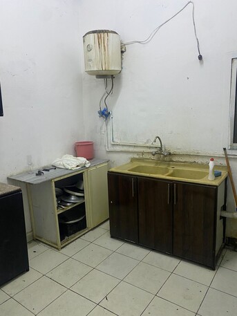 Dammam, Rooms for Rent, SAR 450/month,  Furnished,  Single Room In A 4 BHK 2 Bathroom Flat