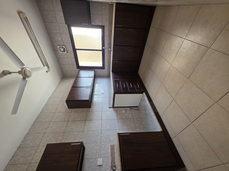 Manama, Apartments/Houses, BHD 210/month,  3 BR,  ●2BATHROOM Hall Kitchen Without Electricity Car Parking