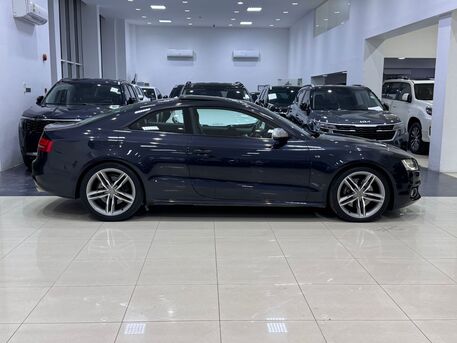 Manama, Vehicles, Cars & Trucks , BHD 4600,  Audi S5,  2012,  Automatic,  105750 KM,   /  (Blue)
