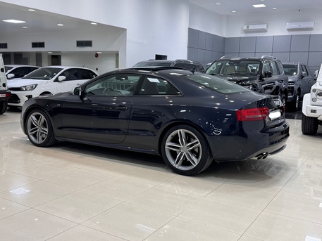 Manama, Vehicles, Cars & Trucks , BHD 4600,  Audi S5,  2012,  Automatic,  105750 KM,   /  (Blue)