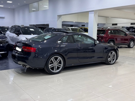 Manama, Vehicles, Cars & Trucks , BHD 4600,  Audi S5,  2012,  Automatic,  105750 KM,   /  (Blue)