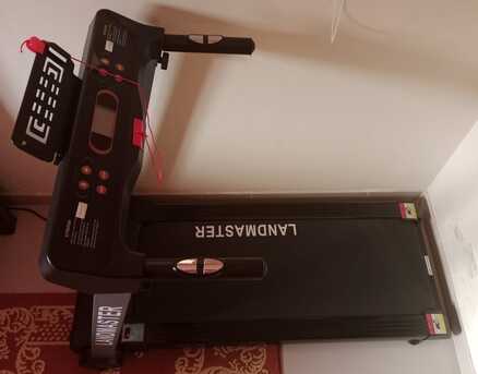 Jeddah, Machinery, SAR 700,  A Rarely Used Treadmill Is Available For Sale