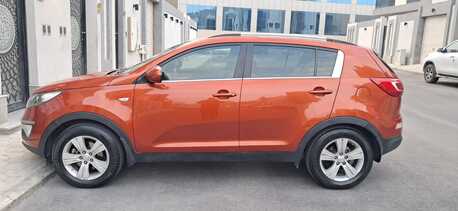 Al Malaz, Vehicles, Cars & Trucks , SAR 36500,  Kia Sportage,  2014,  Automatic,  157000 KM,    Low Mileage 157KM (100% Original Paint) Second Owner