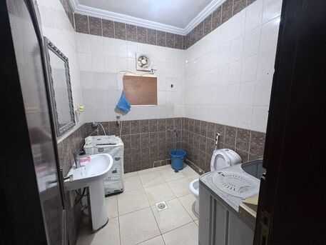 Jeddah, Bedspace For Rent, SAR 450/month,  Bed-space Available For One Person In Rahily / Taibah Dist Jeddah کمرہ شیئر