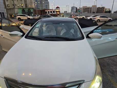 Dammam, Vehicles, Cars & Trucks , SAR 20000,  Hyundai Sonata,  2011,  Automatic,  250 KM,  SONATA -  - Full Option For Sale