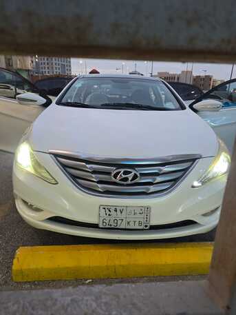 Dammam, Vehicles, Cars & Trucks , SAR 20000,  Hyundai Sonata,  2011,  Automatic,  250 KM,  SONATA -  - Full Option For Sale