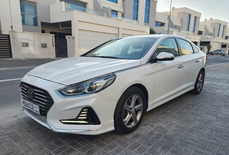 Manama, Vehicles, Cars & Trucks , BHD 2950,  Hyundai Sonata Limited,  2019,  Automatic,  340 KM,  Sonata Limited , Model  (Full Option)