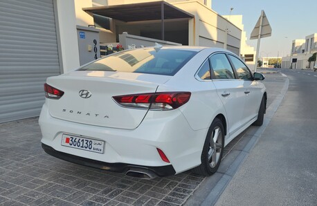 Manama, Vehicles, Cars & Trucks , BHD 2950,  Hyundai Sonata Limited,  2019,  Automatic,  340 KM,  Sonata Limited , Model  (Full Option)