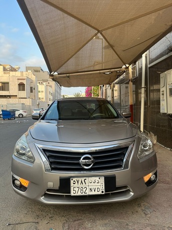 Jeddah, Vehicles, Cars & Trucks , SAR 24000,  Nissan Altima,  2016,  Automatic,  180 KM,  For Sale