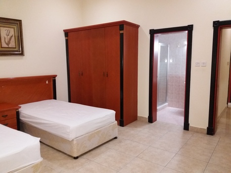 Manama, Apartments/Houses, BHD 450/month,  Furnished,  2 BR,  000 Sq. Meter,  3Bath. Big Hall. Big Kitchen. Lift. Car-parking. F/F Inclusive Ewa.in -(((UM AL HASSAM)))