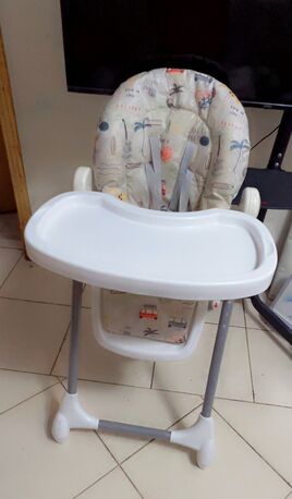 Al Mazruiyah, Household Items, SAR 800,  Baby Stuff And New ChiQ Smart TV 55 Inch With A Strong Stand Used 2 Weeks Only