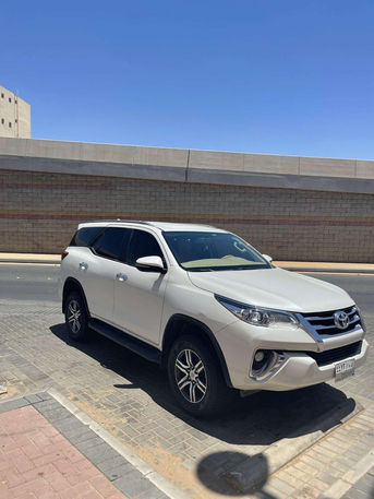 Dammam, Vehicles, Cars & Trucks , SAR 85000,  Toyota Fortuner,  2020,  Automatic,  200000 KM,