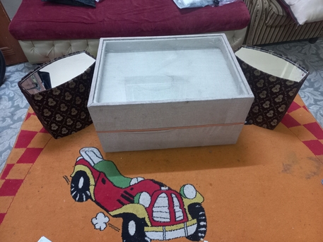 Riyadh, Furniture, SAR 20,  Centre Table  + 2 Matching Mirrored Side Pieces/tables In Good Condition