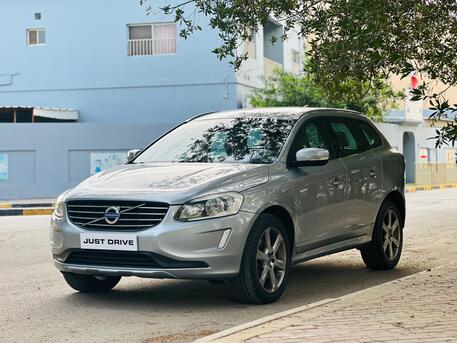 Salmaniya, Vehicles, Cars & Trucks , BHD 2650,  Volvo XC60,  2015,  Automatic,  165000 KM,    MODEL 5 SEATER LUXURY SUV CALL OR WHATSAPP ON 33665080 ,34355768 ,35400768