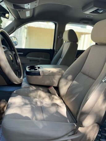 Riffa, Vehicles, Cars & Trucks , BHD 3900,  CHEVROLET TAHOE LT 2011 BLACK,  2011,  Automatic,  190000 KM,