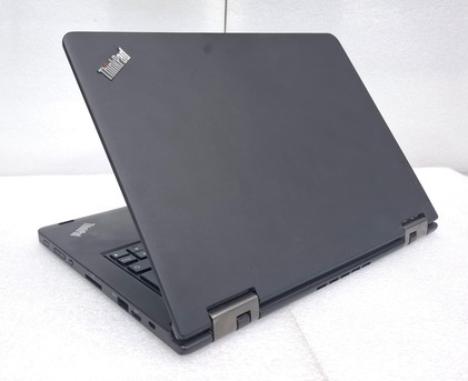 Manama, Computers, BHD 78,  LENOVO 2 In 1 YOGA Core I7 Touch Laptop + Tablet With Pen 8GB RAM 256GB M.2 SSD Win 10 Pro