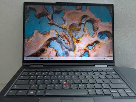 Jeddah, Computers, SAR 2350,  Laptop Lenovo Thinkpad X1 Yoga Gen 7