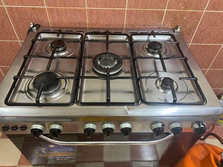 Riyadh, Household Items, SAR 800,  Fridge And Stove For Urgent Sale