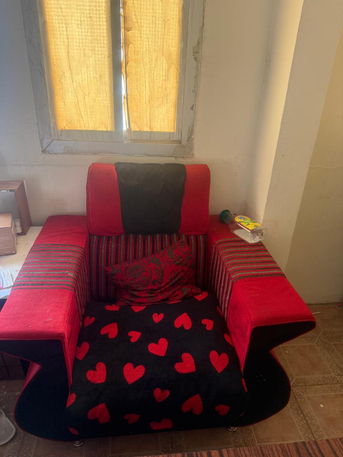 Riyadh, Household Items, SAR 430,  Gas Cylinder, Burner And Sofa