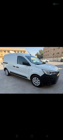 Dammam, Vehicles, Cars & Trucks , SAR 36,  Renault Express,  2023,  Manual,  15 KM,