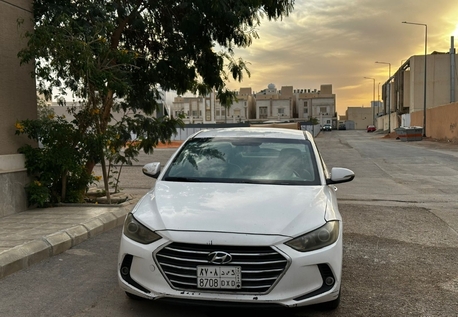 Riyadh, Vehicles, Cars & Trucks , SAR 26000,  Hyundai Elantra,  2018,  Automatic,  315000 KM,  Hyundai Elentra  Gear