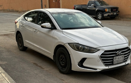 Riyadh, Vehicles, Cars & Trucks , SAR 26000,  Hyundai Elantra,  2018,  Automatic,  315000 KM,  Hyundai Elentra  Gear