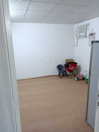 Al Wizarat, Apartments/Houses, SAR 1200/month,  Furnished,  1 BR,  1 Bedroom With Sharing Bath/ Kitchen In 2 Bedrooms Family Apartment