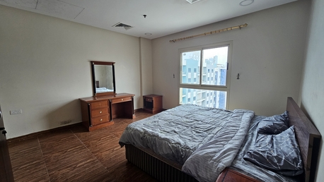 Burhama, Apartments/Houses, BHD 270/month,  1 BR,  Unlimited EWA, Nearby Danamall, Sanabis, Family Building.39128508 Benny.